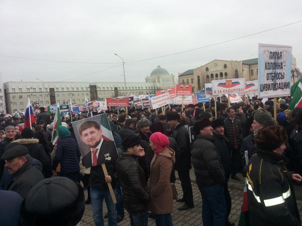 Участие ГБУ ДО "ДЮСШ Веденского района" в митинге  городе Грозном 22 января 2016г.